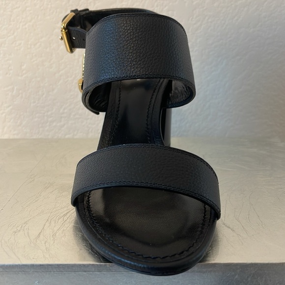 Louis Vuitton gorgeous Horizon Sandal noir goldtone hardware just incredible - Picture 6 of 14